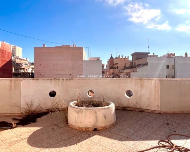 Image No.2-1 Bed Property for sale