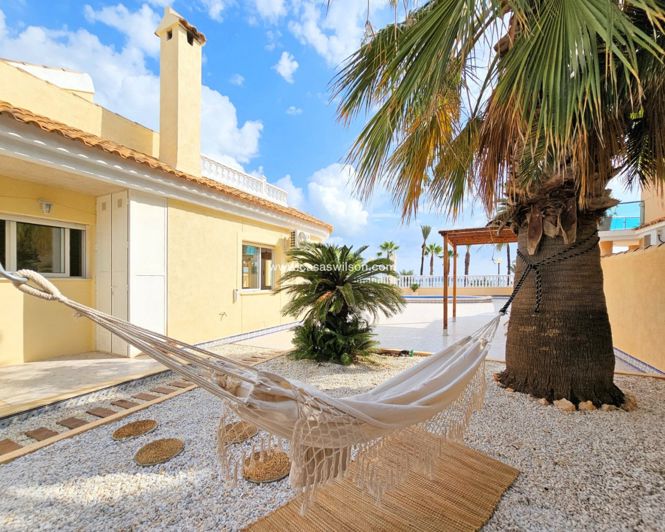 Image No.11-4 Bed Villa for sale