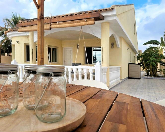 Image No.20-4 Bed Villa for sale