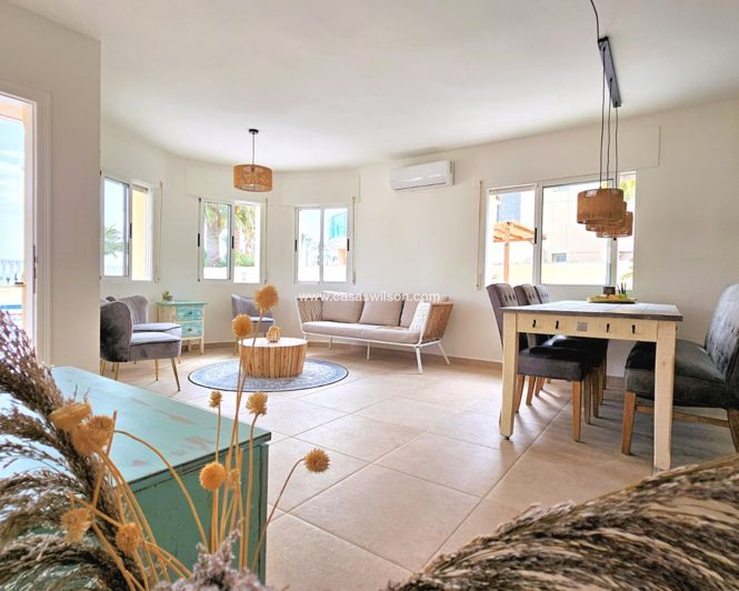 Image No.30-4 Bed Villa for sale