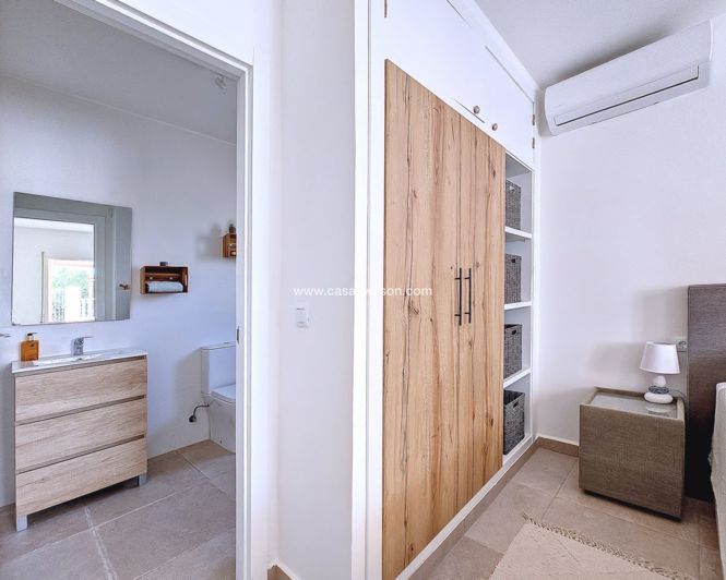 Image No.39-4 Bed Villa for sale