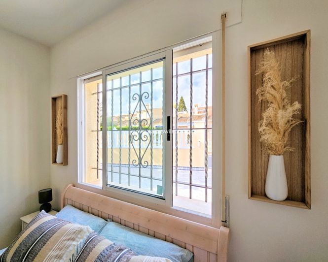 Image No.44-4 Bed Villa for sale