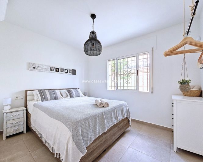 Image No.50-4 Bed Villa for sale