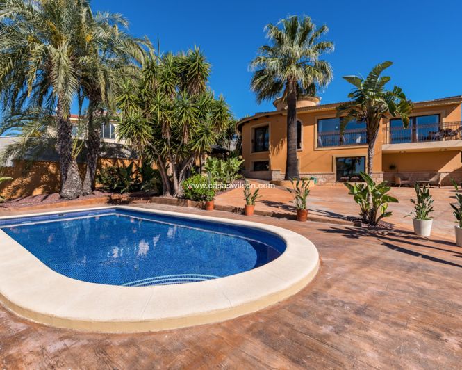 Image No.1-4 Bed Villa for sale