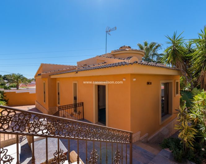 Image No.34-Villa de 4 chambres à vendre à Ciudad Quesada