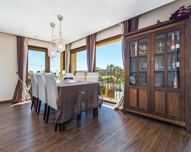 Image No.5-Villa de 4 chambres à vendre à Ciudad Quesada