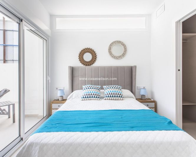 Image No.7-3 Bed Villa for sale