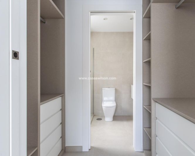 Image No.9-3 Bed Villa for sale