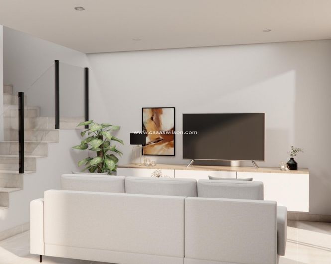 Image No.8-3 Bed Townhouse for sale