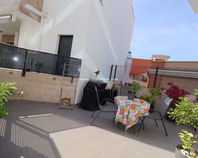 Image No.2-Villa de 2 chambres à vendre à Bigastro