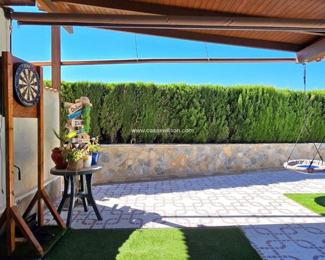 Image No.7-4 Bed Villa for sale