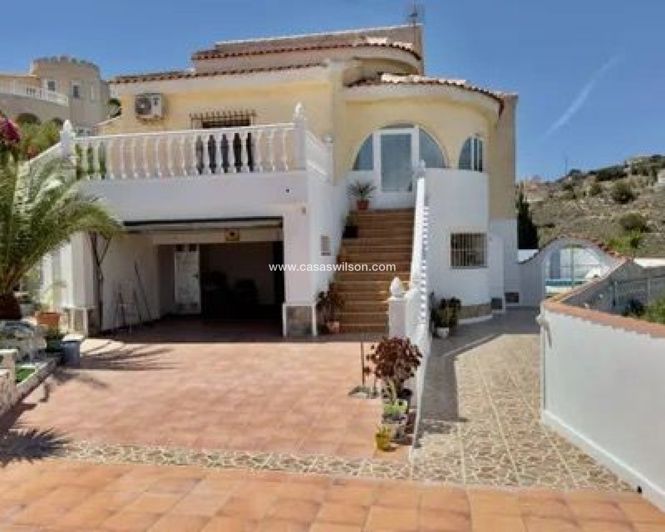 Image No.1-Villa de 5 chambres à vendre à Ciudad Quesada