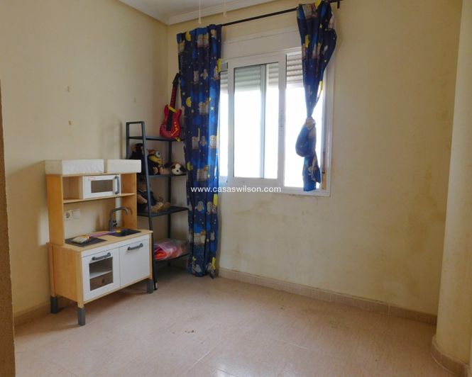 Image No.22-3 Bed Villa for sale