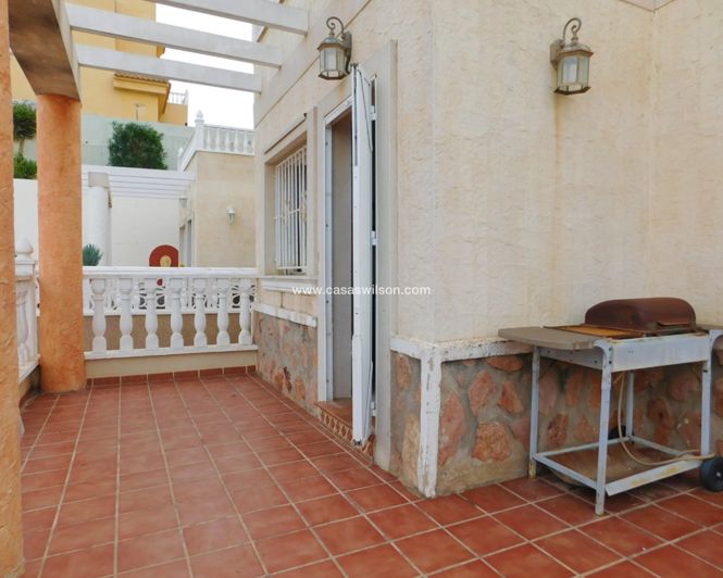 Image No.6-3 Bed Villa for sale