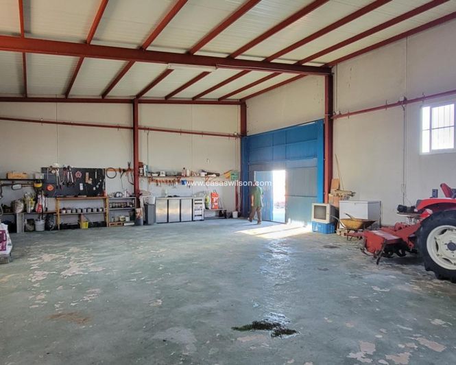 Image No.24-1 Bed Property for sale