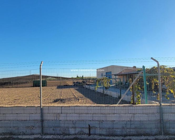 Image No.5-1 Bed Property for sale