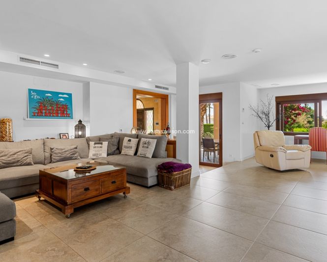 Image No.33-Villa de 5 chambres à vendre à Elche