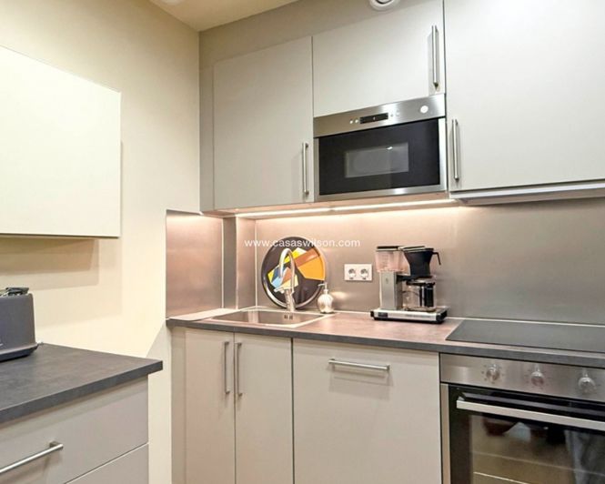 Image No.2-Propriété de 1 chambre à vendre à Torrevieja