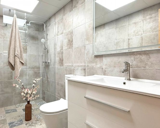 Image No.5-Propriété de 1 chambre à vendre à Torrevieja