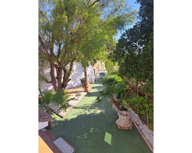 Image No.30-5 Bed Villa for sale