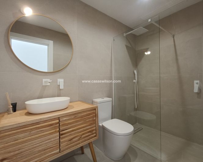 Image No.10-Villa de 3 chambres à vendre à El Chaparral