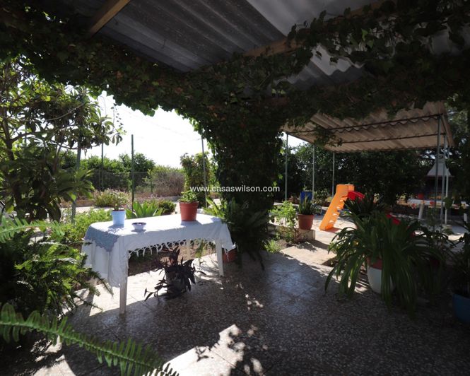 Image No.4-2 Bed Property for sale