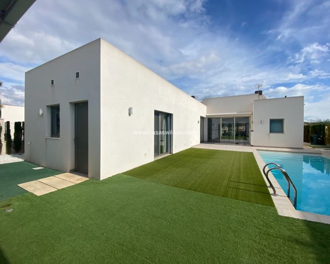 Image No.11-3 Bed Villa for sale