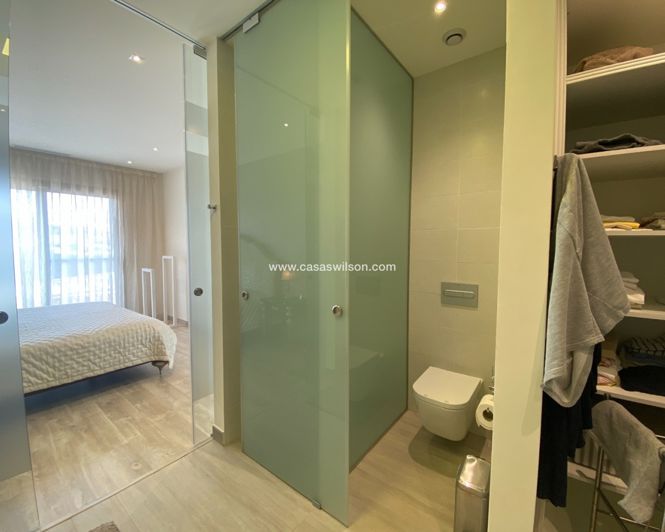 Image No.31-3 Bed Villa for sale