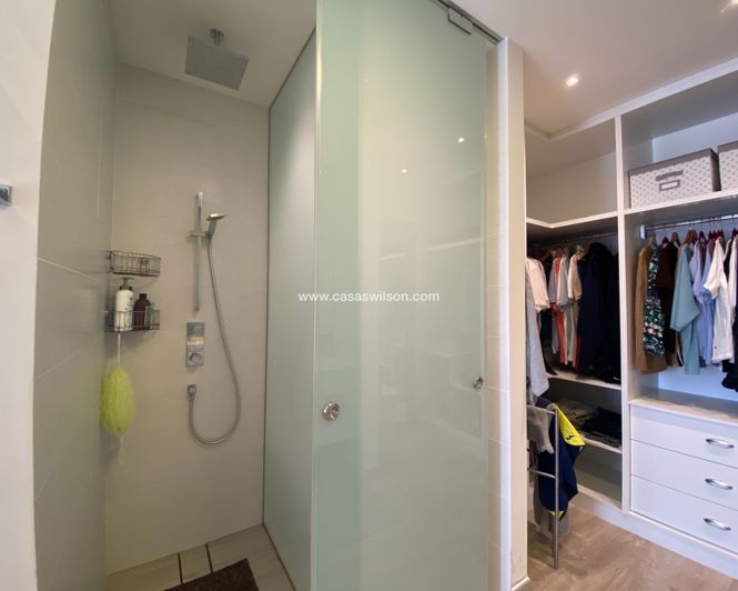 Image No.32-3 Bed Villa for sale