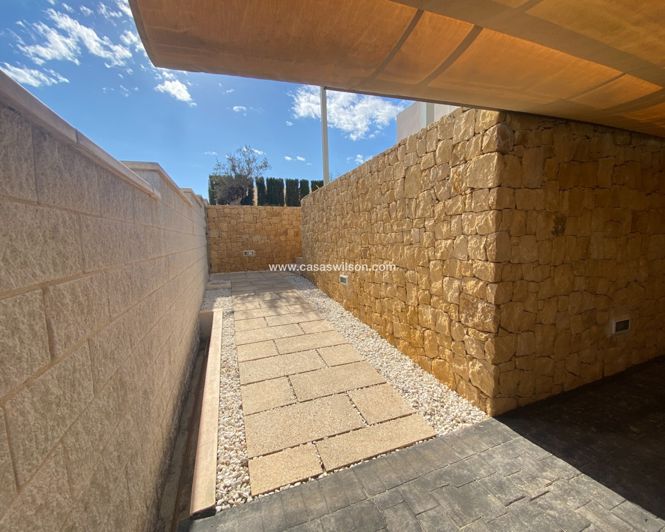 Image No.4-3 Bed Villa for sale