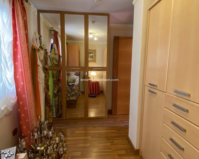 Image No.18-Appartement de 4 chambres à vendre à Guardamar del Segura