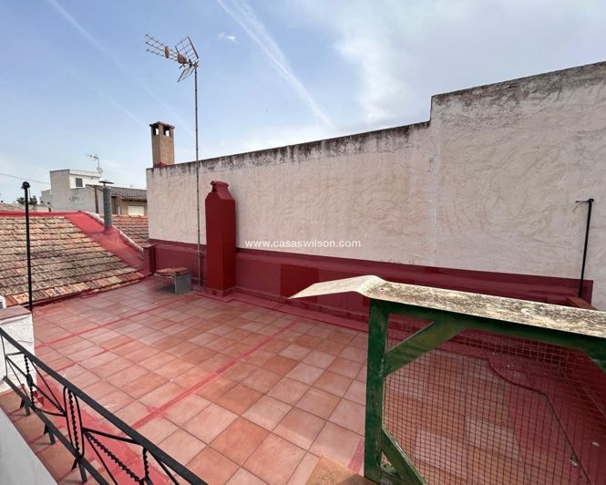 Image No.23-2 Bed House for sale