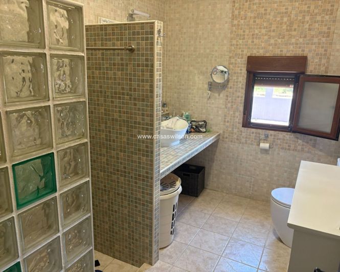 Image No.11-Villa de 5 chambres à vendre à Jacarilla