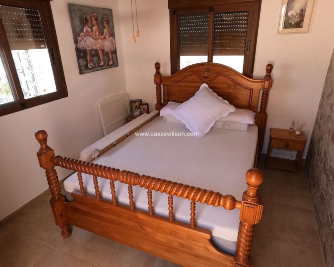 Image No.40-Villa de 5 chambres à vendre à Jacarilla