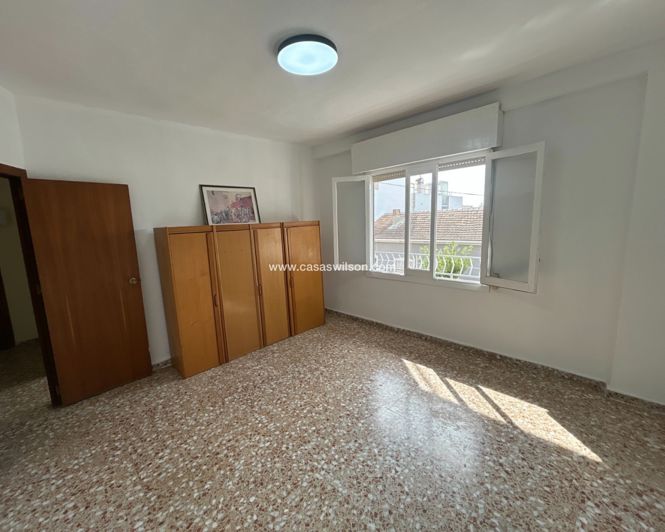 Image No.4-Appartement de 3 chambres à vendre à Jacarilla