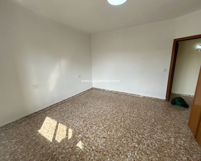 Image No.8-Appartement de 3 chambres à vendre à Jacarilla