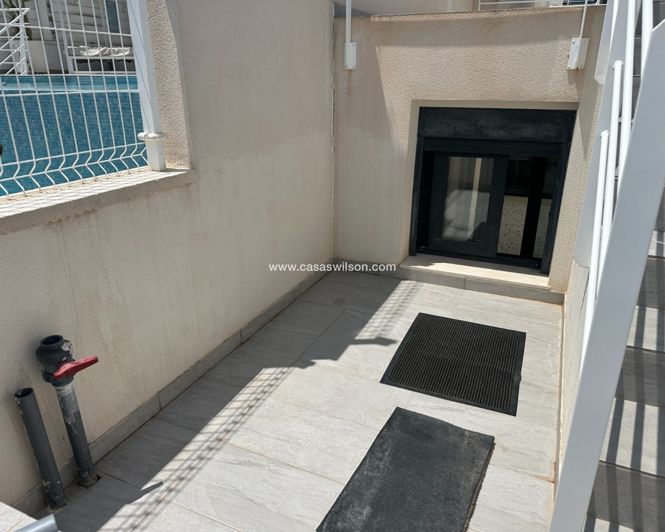 Image No.17-Villa de 5 chambres à vendre à San Miguel de Salinas