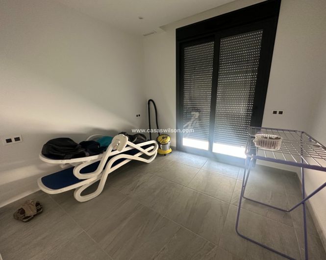 Image No.24-Villa de 5 chambres à vendre à San Miguel de Salinas