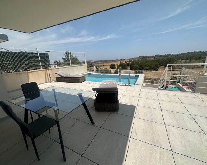 Image No.3-Villa de 5 chambres à vendre à San Miguel de Salinas