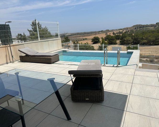 Image No.4-Villa de 5 chambres à vendre à San Miguel de Salinas