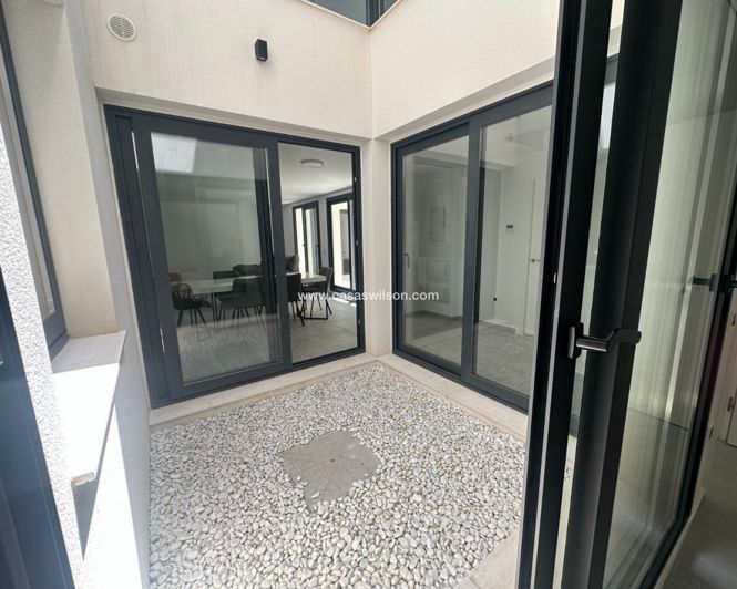 Image No.9-Villa de 5 chambres à vendre à San Miguel de Salinas