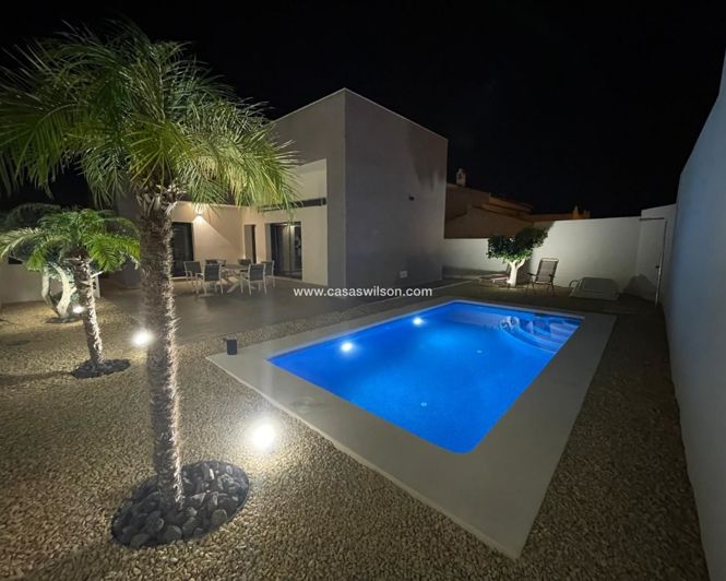 Image No.18-3 Bed Villa for sale