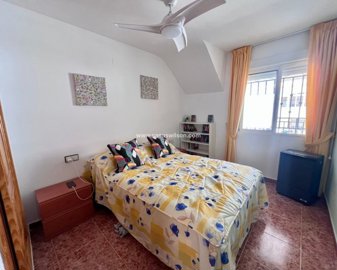 526738xl