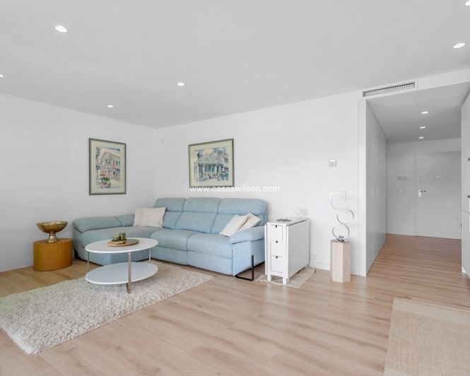 Image No.6-2 Bed Apartment for sale