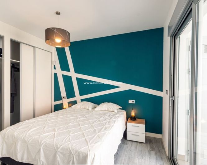 Image No.15-3 Bed Villa for sale