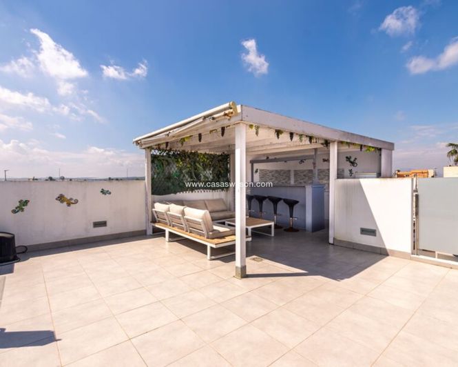 Image No.35-3 Bed Villa for sale