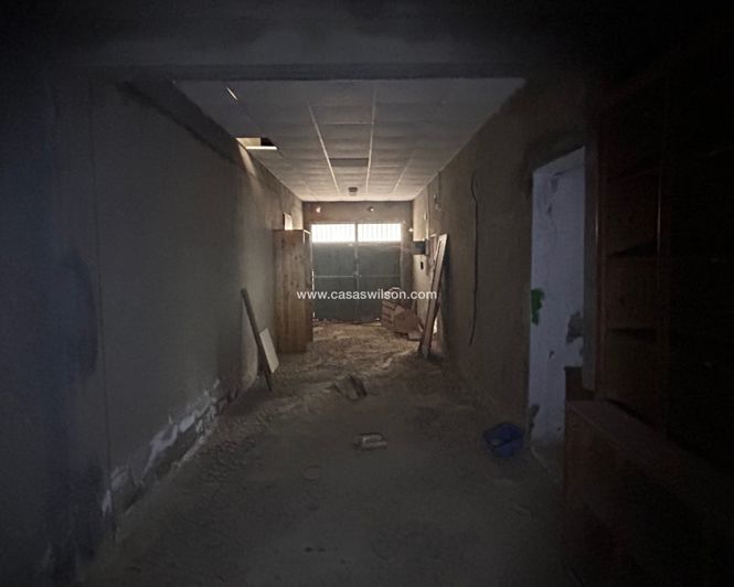 Image No.16-1 Bed Property for sale