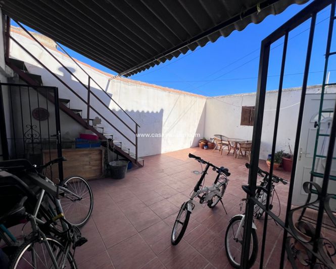 Image No.23-2 Bed House for sale