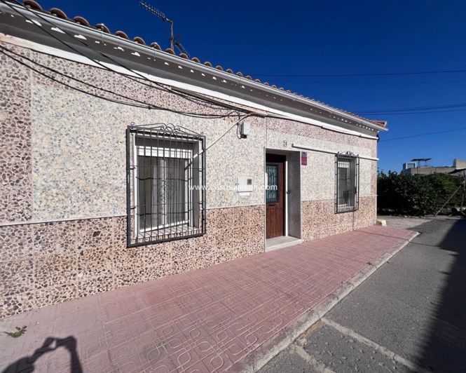 Image No.3-2 Bed House for sale