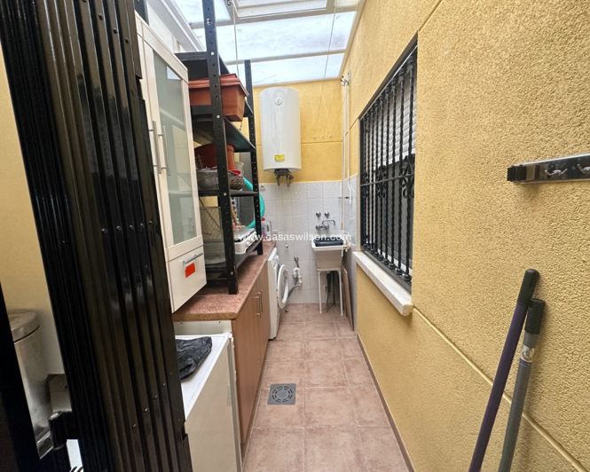 Image No.11-3 Bed Apartment for sale